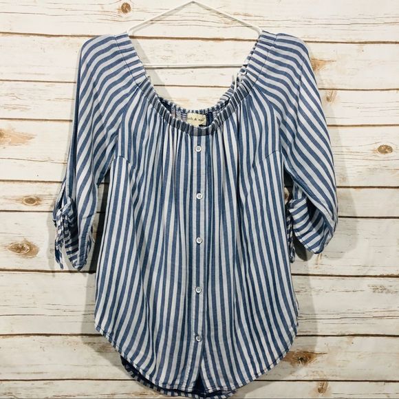 cloth & stone Tops - Anthropologie Cloth & Stone Off The Shoulder top